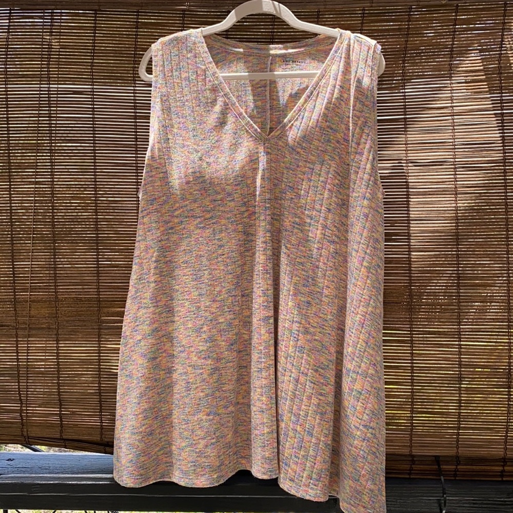 Lane Bryant ribbed knit swing tank. Like new 26/28